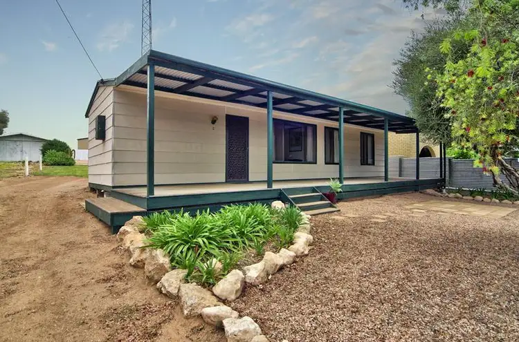 6 Narangga Terrace, Moonta Bay SA 5558