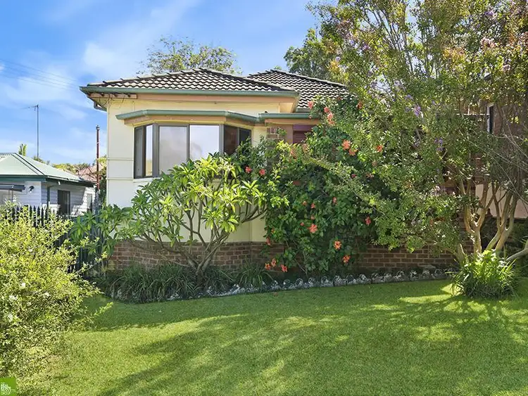 Fifth view of Homely house listing, 10 Grasmere Street, Mount Saint Thomas NSW 2500