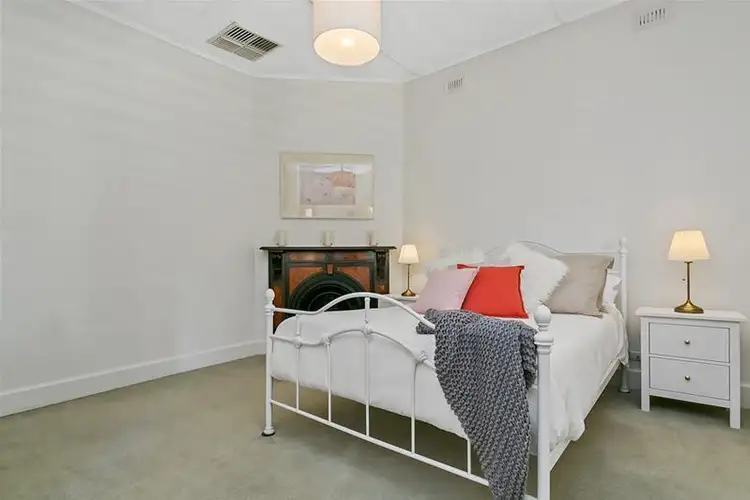 Sixth view of Homely house listing, 10 Ashbourne Avenue, Kingswood SA 5062