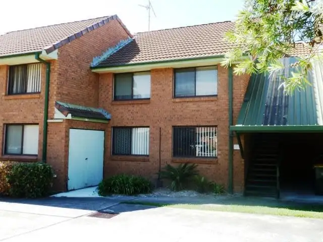 7/4 Blackbutt Way, Barrack Heights NSW 2528