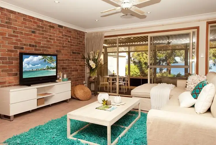 Fifth view of Homely house listing, 18 Montrose Street, Mannering Park NSW 2259
