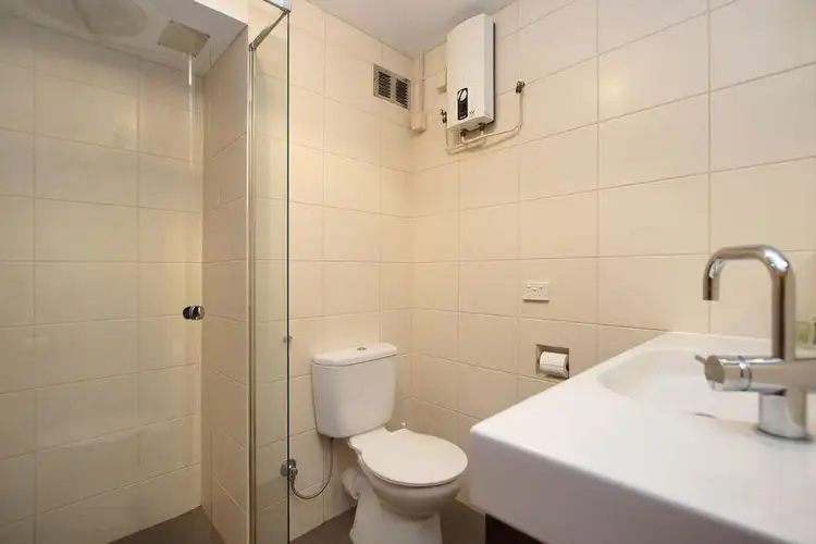Seventh view of Homely apartment listing, 13/132 Mounts Bay Road, Perth WA 6000