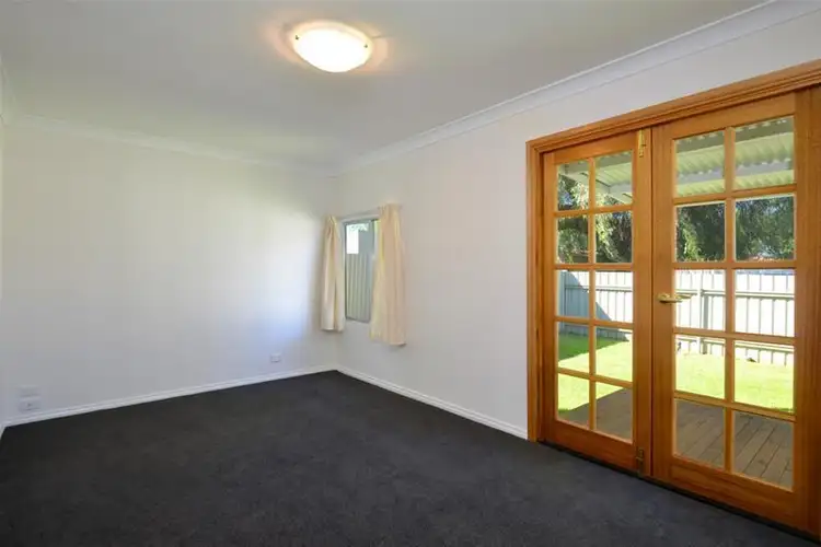 Sixth view of Homely house listing, 2/4G Forrest Street Boulder, Kalgoorlie WA 6430