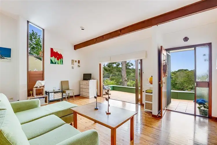 8 Leagay Crescent, Frenchs Forest NSW 2086