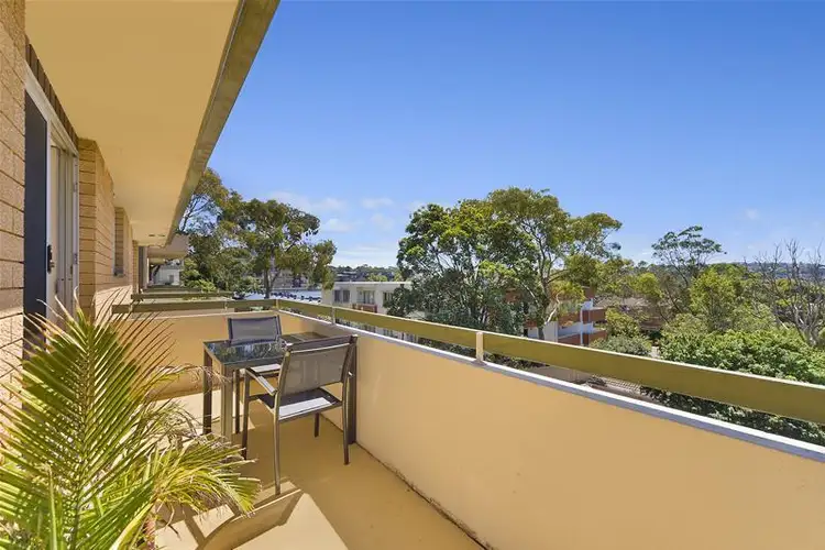 28/82 Pacific Parade, Dee Why NSW 2099