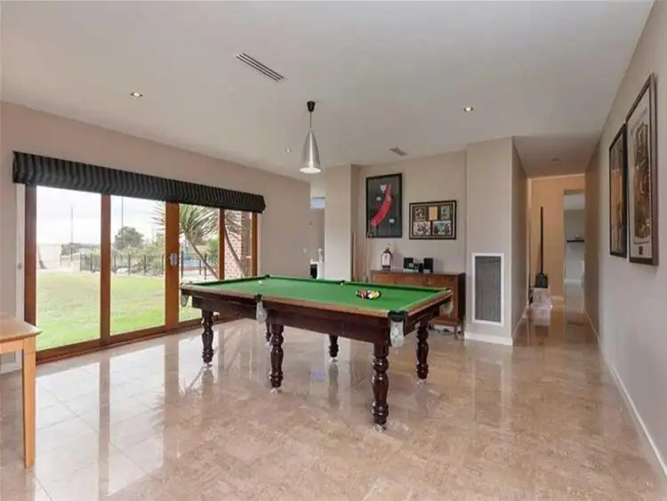 Sixth view of Homely house listing, 10 Highgrove Drive, Sunbury VIC 3429