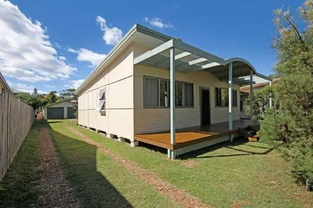 40 Lakeside Drive, South Durras NSW 2536