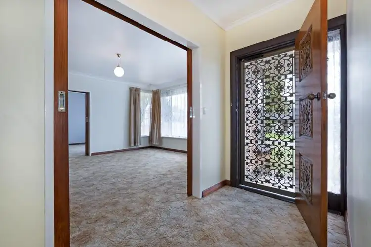 Second view of Homely house listing, 3 Glen Crescent, Vista SA 5091