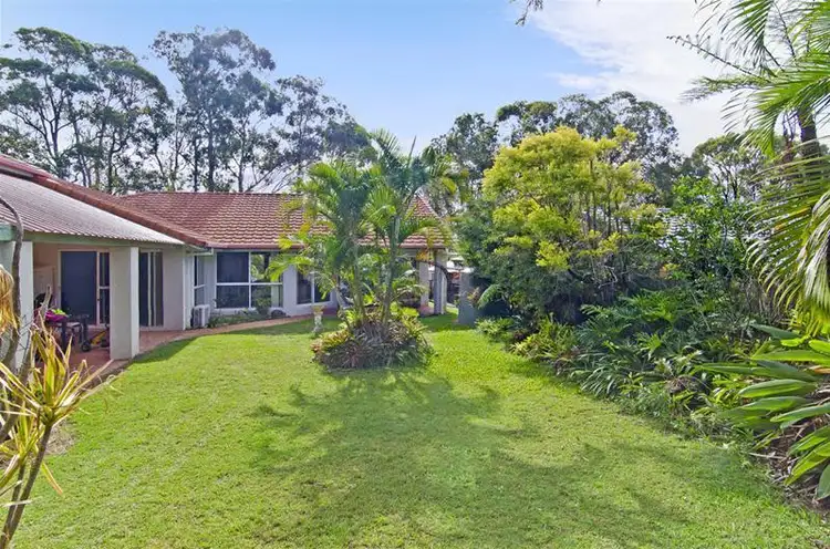 6 Kensington Street, Robina QLD 4226