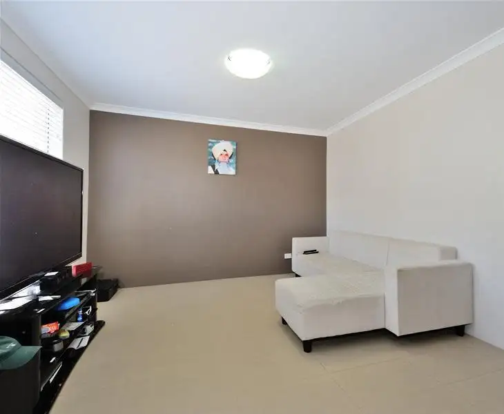 Fifth view of Homely apartment listing, 3/12 Charles East Street, Midland WA 6056