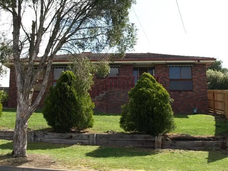 8 Campus Gate, Chirnside Park VIC 3116