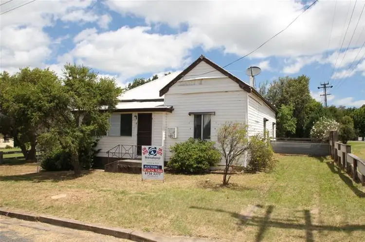1 High Street, Tenterfield NSW 2372