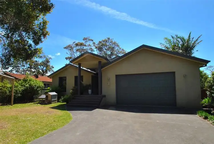 2 Torrens Close, Callala Bay NSW 2540