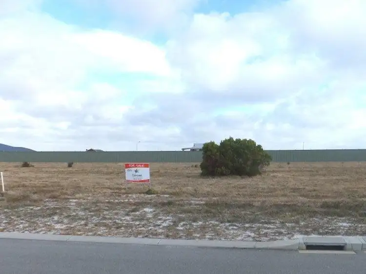 19 Eucalypt Way, Jurien Bay WA 6516
