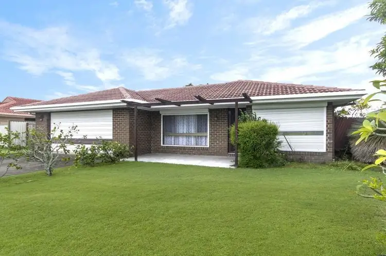 27 Holbrook Way, Elanora QLD 4221