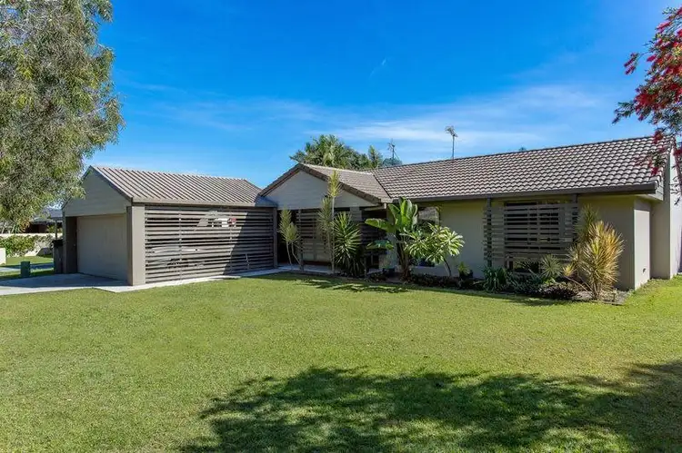 100 Saffron Street, Elanora QLD 4221
