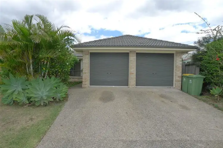 13 Lakes Entrance, Meadowbrook QLD 4131