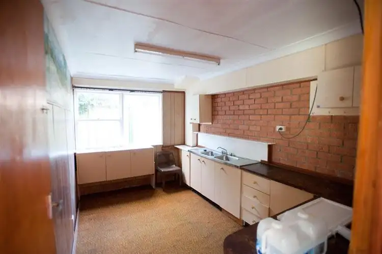 Fifth view of Homely house listing, 15 Shamrock Drive, Berkeley Vale NSW 2261