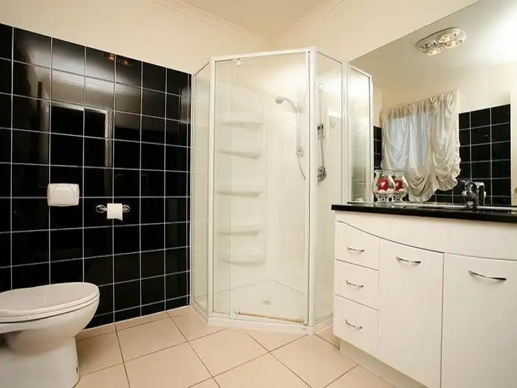 Seventh view of Homely house listing, 1 Pendragon Crescent, Derrimut VIC 3030