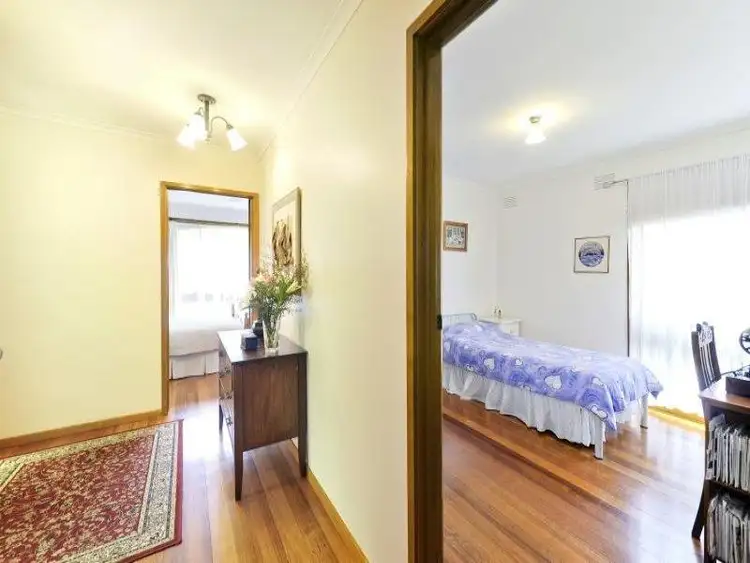 Fifth view of Homely house listing, 18 Jeffrey Drive, Ringwood VIC 3134
