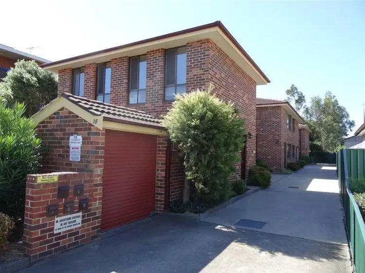 1-4/16 Wrentmore Street, Fairfield NSW 2165