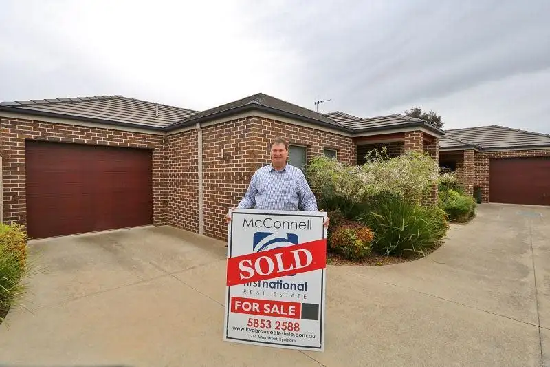 Main view of Homely townhouse listing, 2/239 Fenaughty Street, Kyabram VIC 3620