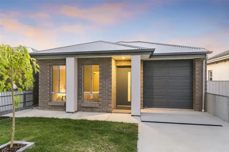 4 Rosslyn Street, Clovelly Park SA 5042