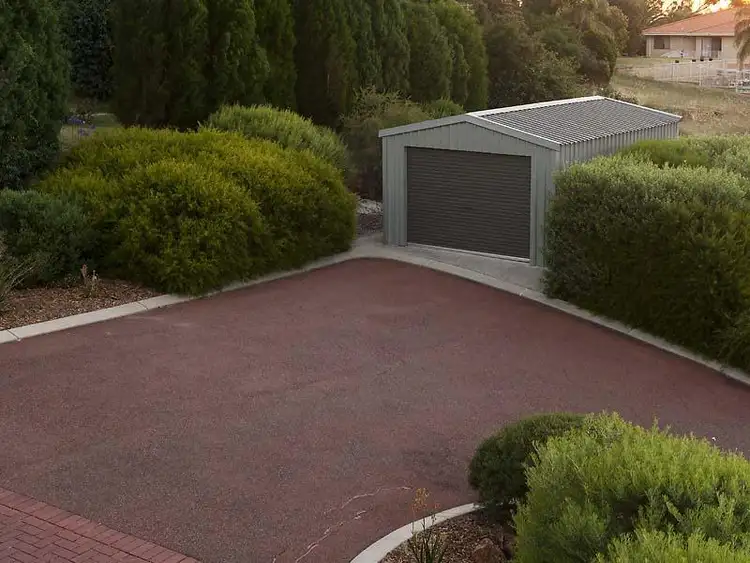 Fifth view of Homely house listing, 9 Chardonnay Grove, Mount Nasura WA 6112