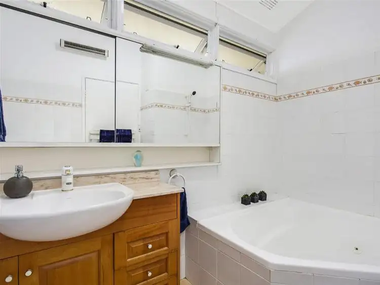 Sixth view of Homely house listing, 2 Cotswold Close, Belrose NSW 2085