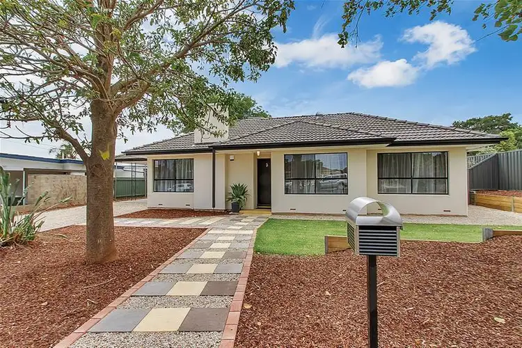 3 Ophir Crescent, Seacliff Park SA 5049