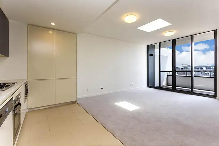 Alora 810/19 Baywater Drive, Wentworth Point NSW 2127