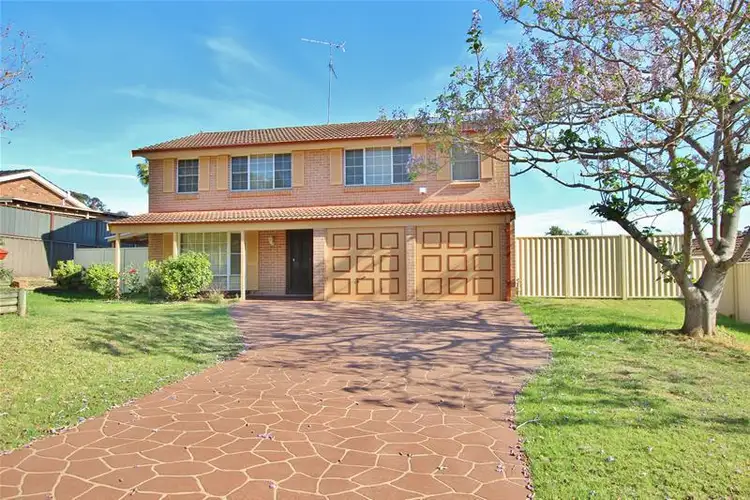 3 Hynes Place, Elderslie NSW 2570