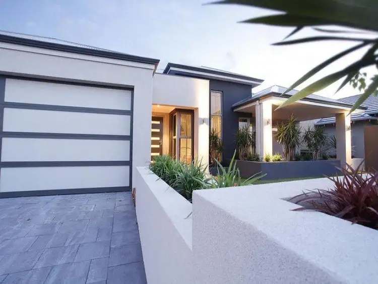 30 Adlington Way, The Vines WA 6069