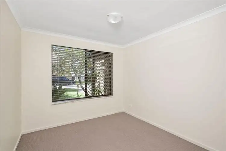 Fifth view of Homely semi-detached listing, 2/3 Barracuda Court, Palm Beach QLD 4221