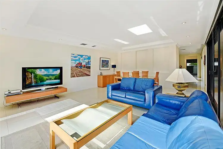 Seventh view of Homely villa listing, 1/45 Woodroffe  Avenue, Main Beach QLD 4217