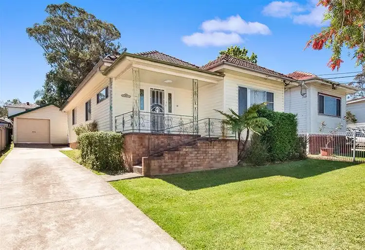 37 Robertson Street, Guildford West NSW 2161