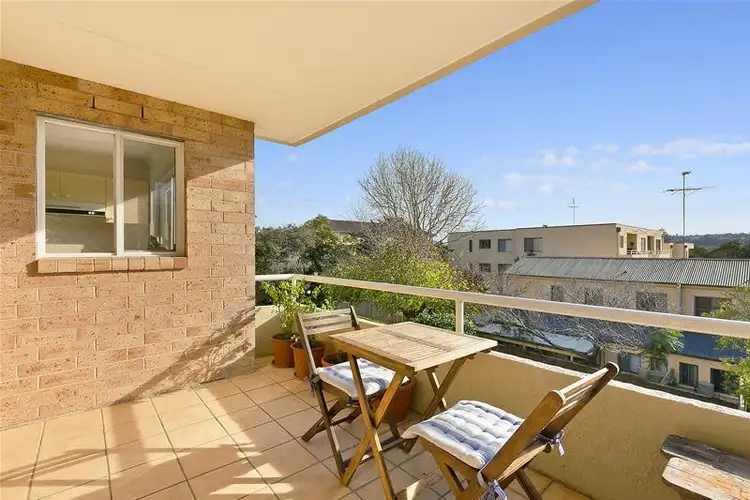 Fourth view of Homely unit listing, 10/88 Oaks Avenue, Dee Why NSW 2099