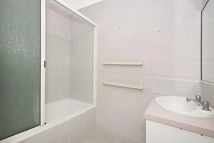 Fifth view of Homely apartment listing, 13/28 Henry Street, West End QLD 4810
