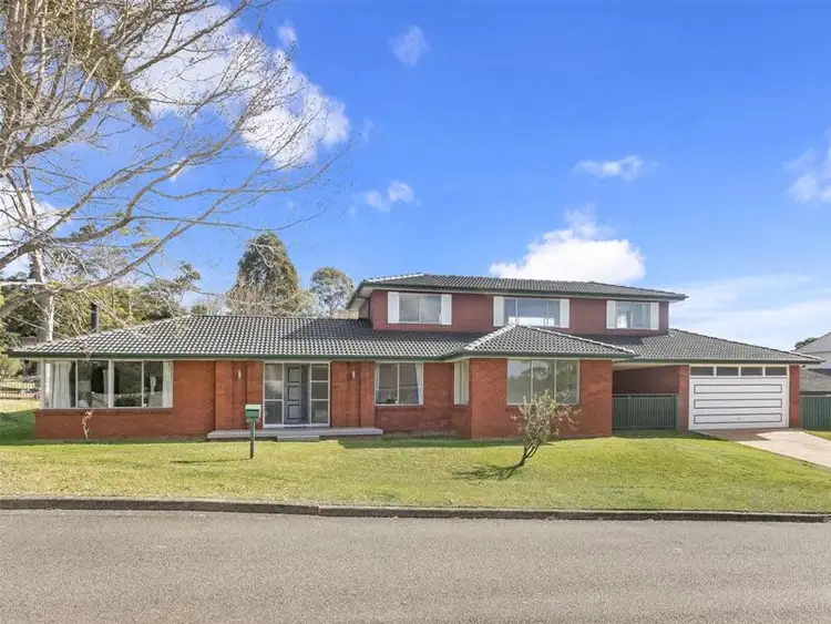 1 Karalta Crescent, Belrose NSW 2085