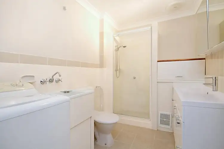 Fourth view of Homely unit listing, 5/40 Guineas Creek Road, Currumbin Waters QLD 4223