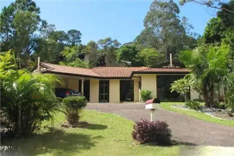 6 Wickepin Court, Elanora QLD 4221