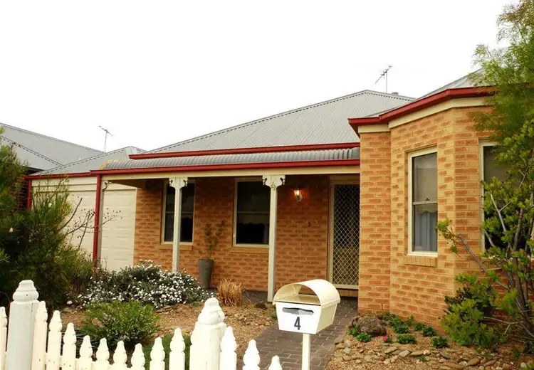 4 Francis Court, Lara VIC 3212