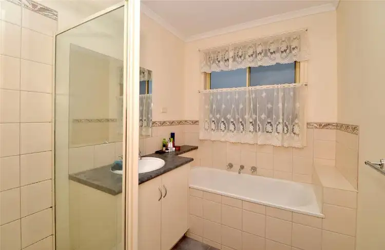 Fourth view of Homely unit listing, 2/32 Cypress Crescent, Leopold VIC 3224