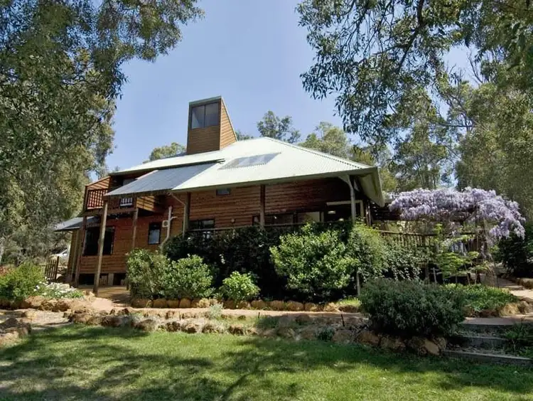 3 Lund Court, Roleystone WA 6111