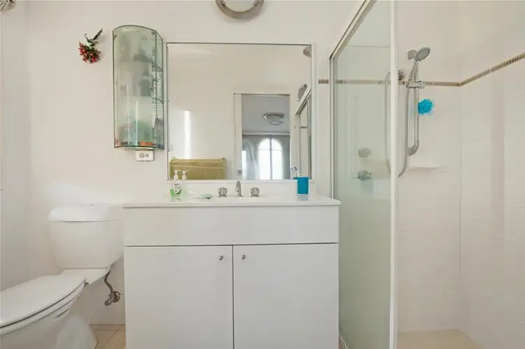 Sixth view of Homely house listing, 5 Stuart Place, Sunshine Bay NSW 2536