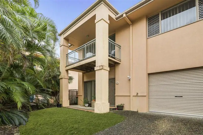 Main view of Homely townhouse listing, 26/92 Guineas Creek Road, Currumbin Waters QLD 4223