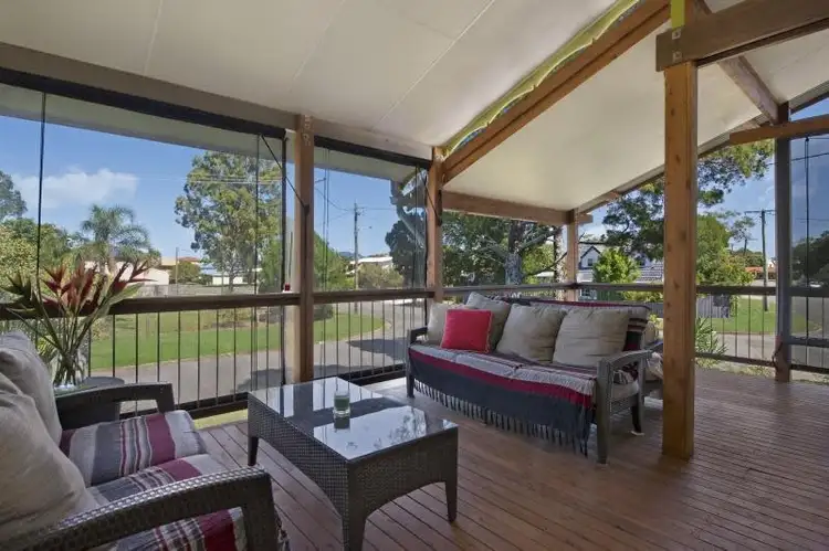 12 Charlotte Avenue, Bongaree QLD 4507