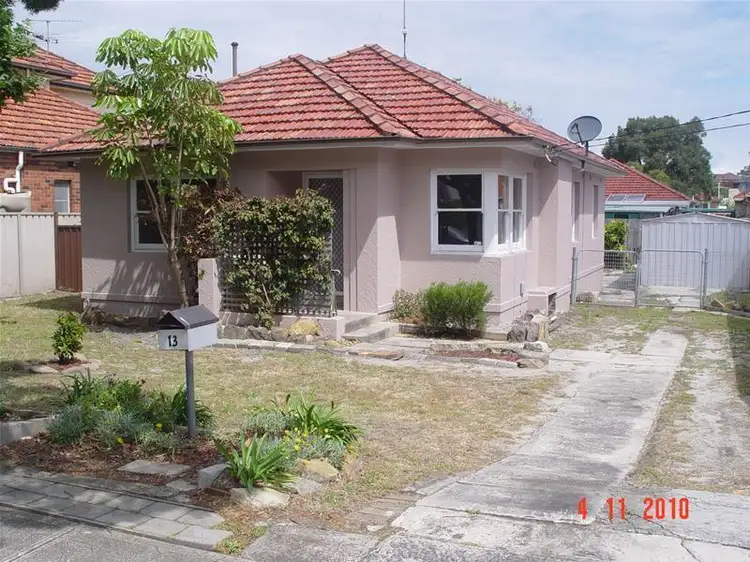 13 Fraser Avenue, Eastgardens NSW 2036