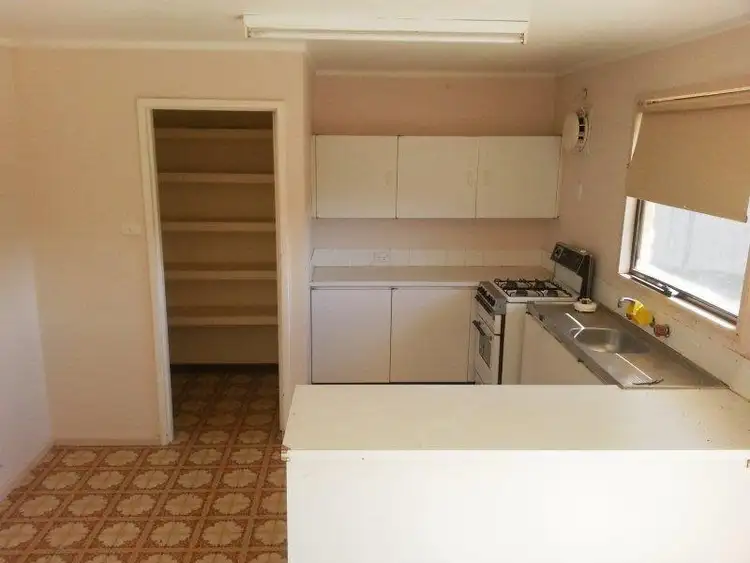 Second view of Homely house listing, 5 BELL Court, Leeman WA 6514