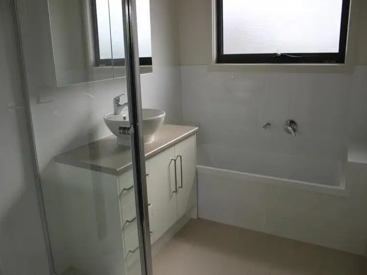 Fourth view of Homely townhouse listing, 5/146 Wantirna Road, Ringwood VIC 3134